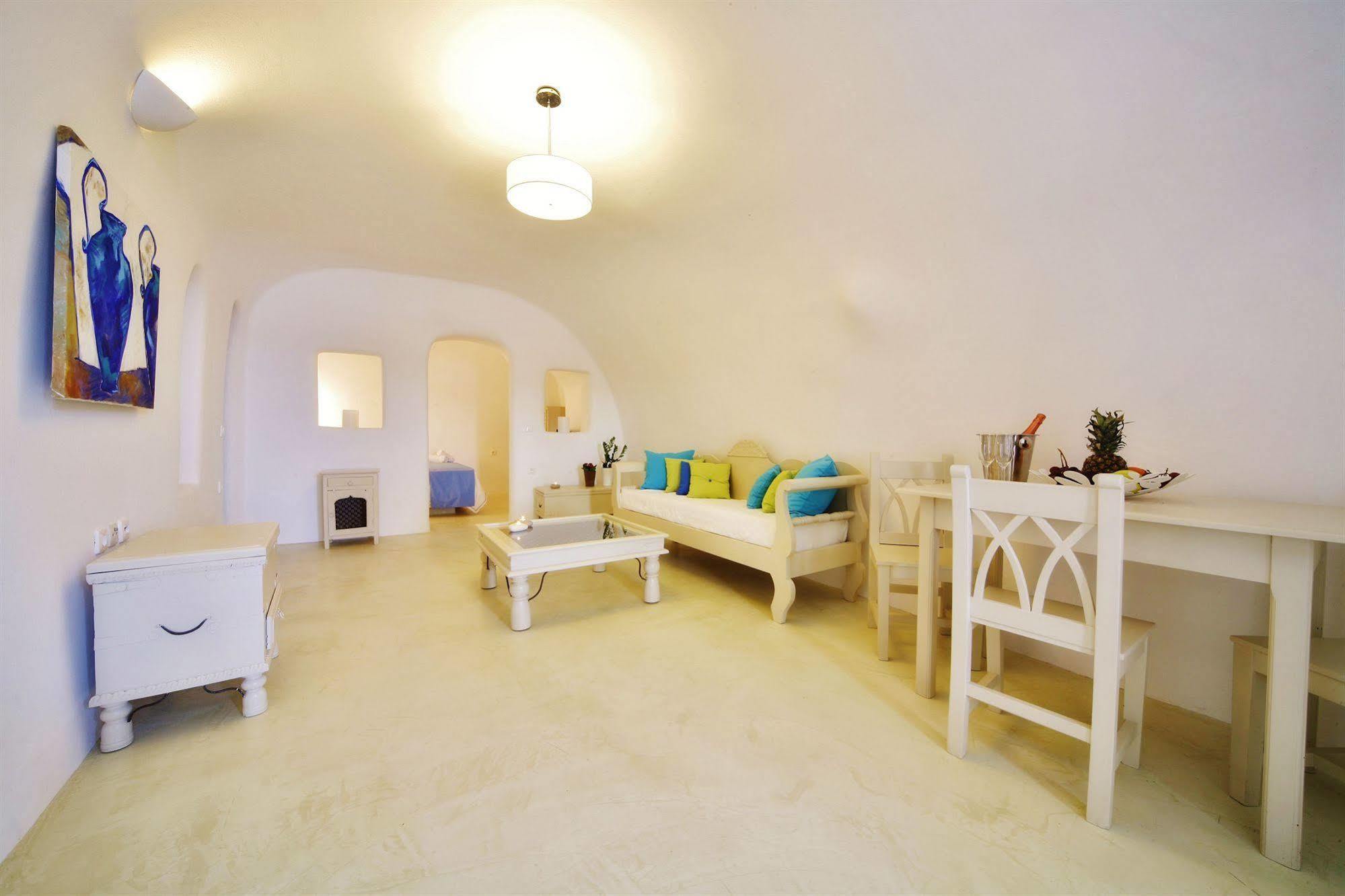 Chroma Suites Οία Εξωτερικό φωτογραφία