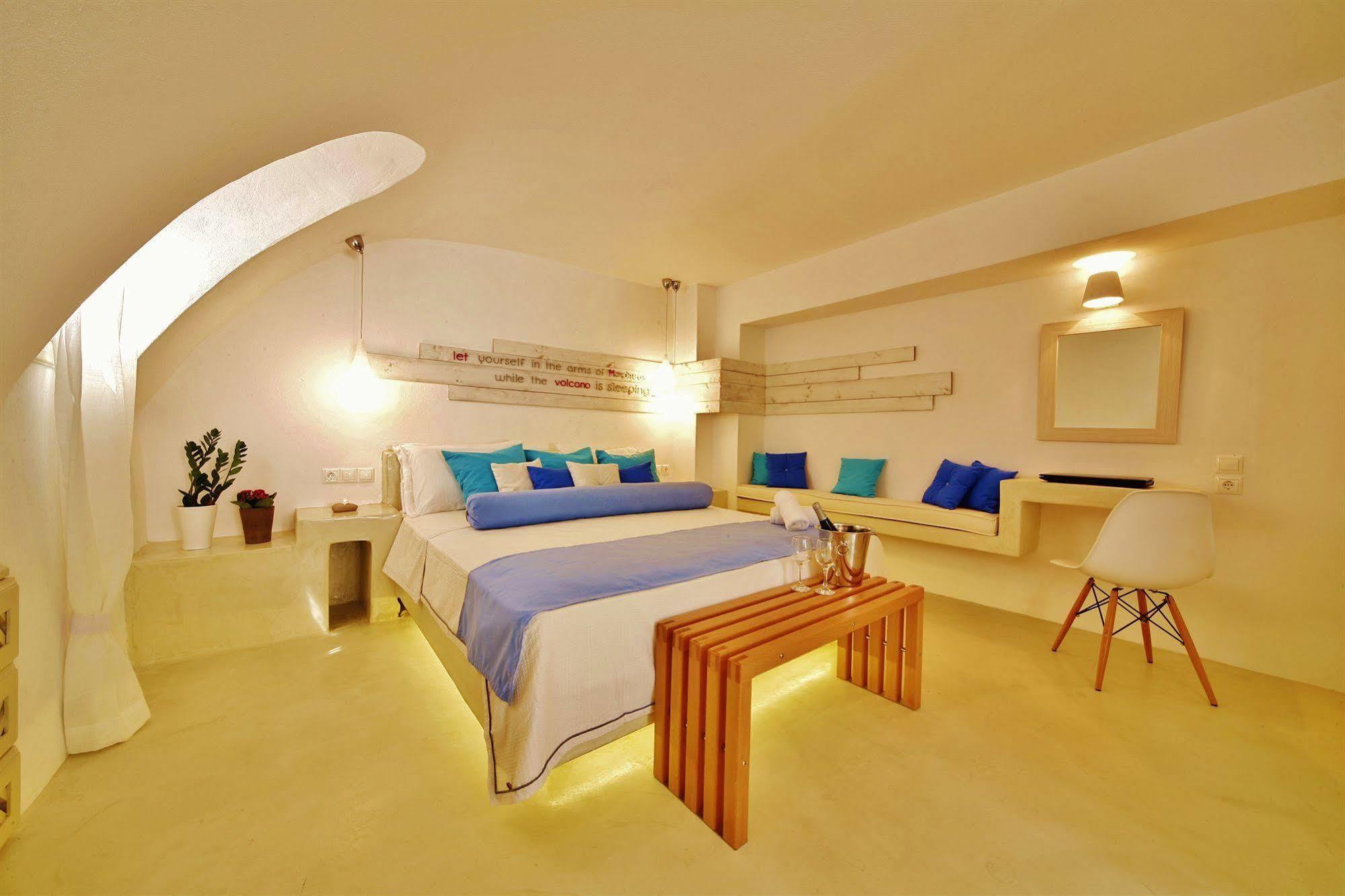 Chroma Suites Οία Εξωτερικό φωτογραφία